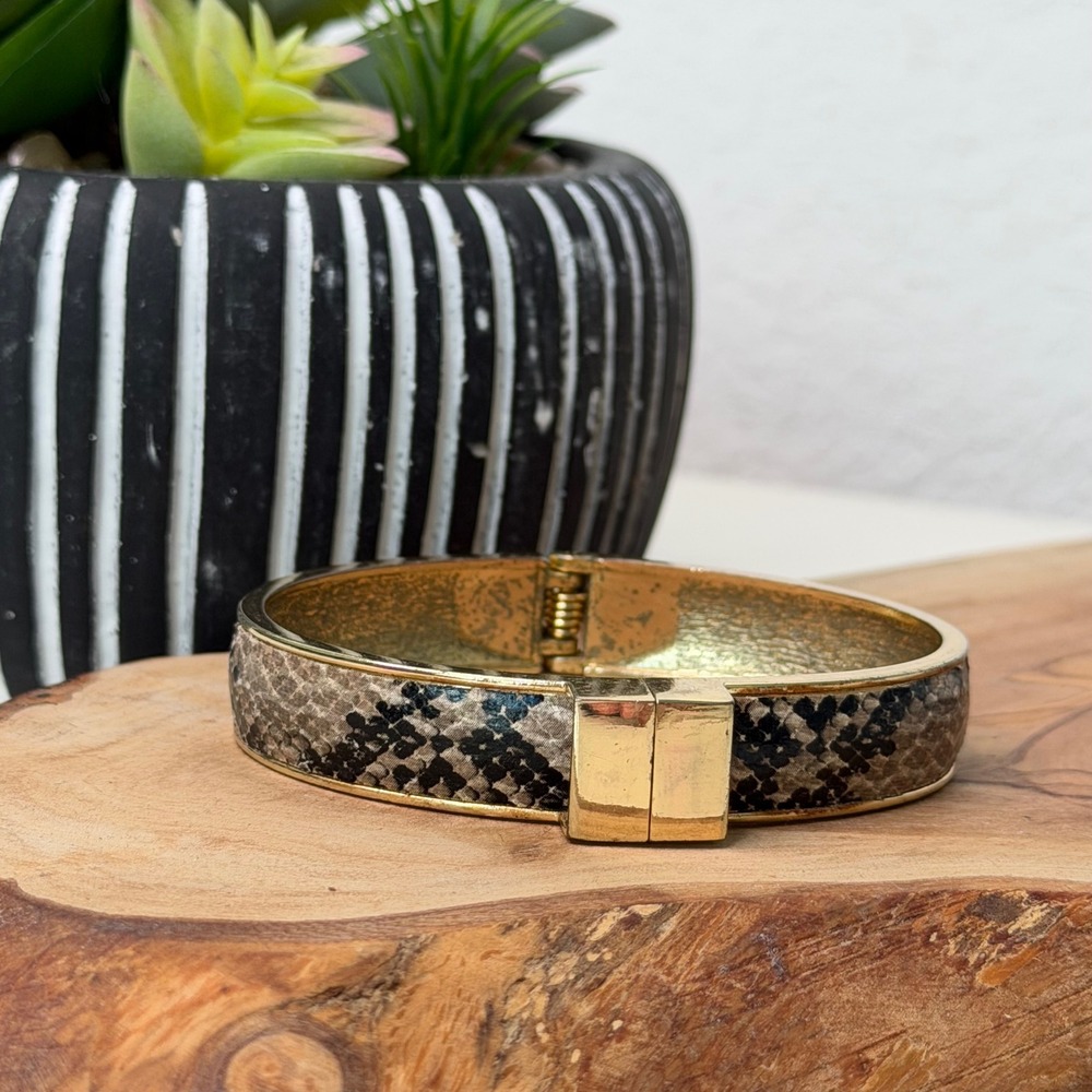 Bangle‎ Bracelet Womens Gold Faux Snakeskin Hinged Cuff Chic Boho Sta OSte